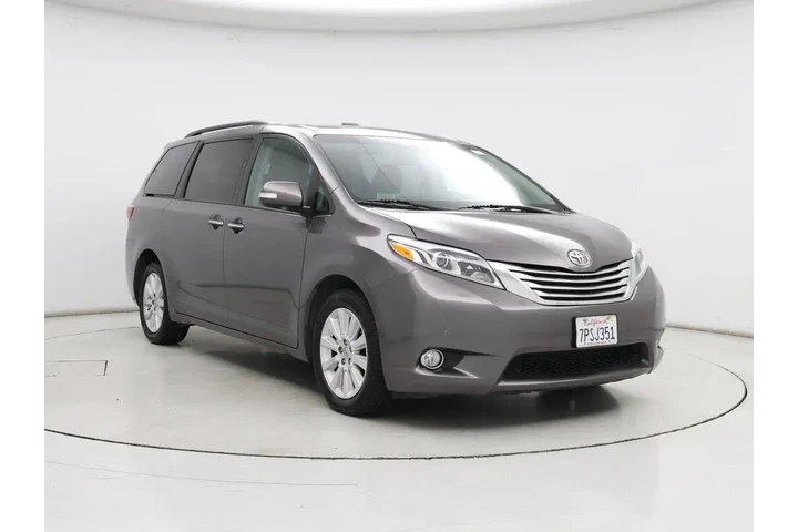$29998 : Toyota Sienna 2015 AWD XLE 7 image 1