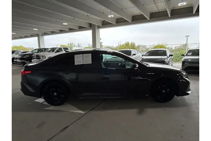 $21353 : Toyota Camry 2025 SE 4dr Sed image 4