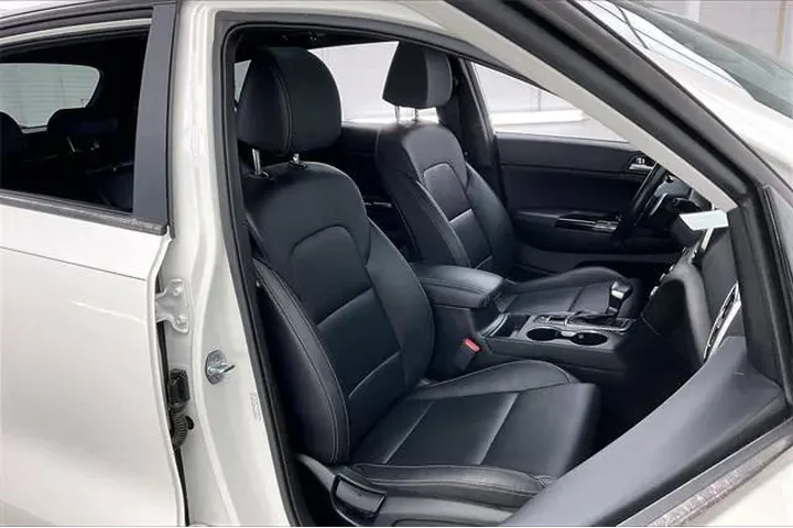 $21490 : Kia Sportage 2022 Nightfall image 7