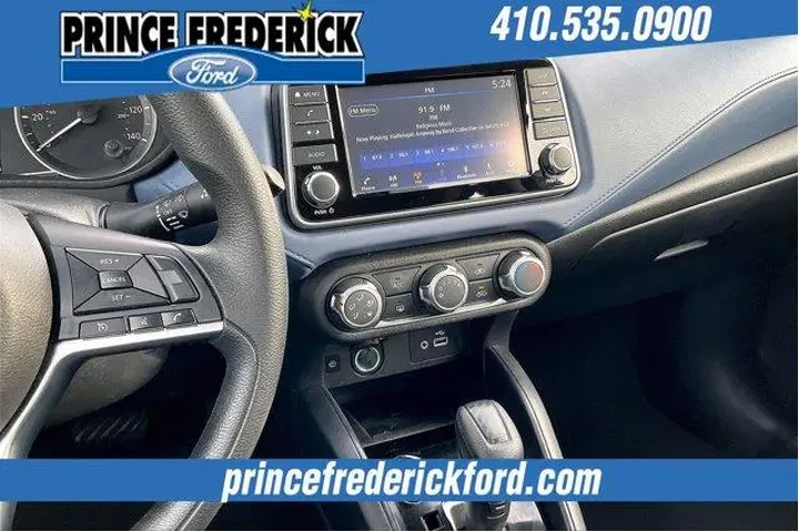$14915 : Nissan Versa 2023 SV 4dr Sed image 6