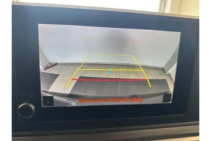 $39859 : Toyota Tacoma 2025 4x4 SR5 4 image 8