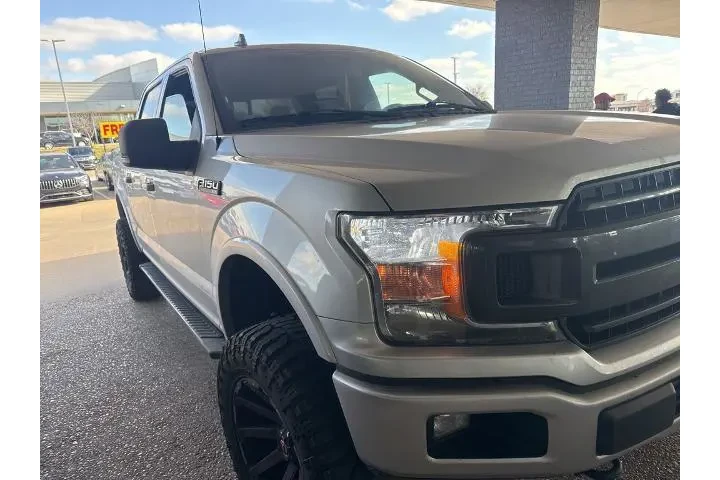 $21991 : Ford F-150 2018 4x4 XLT 4dr image 4