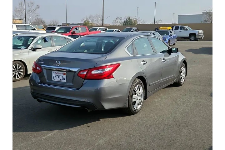 $11998 : Nissan Altima 2017 2.5 S 4dr image 5