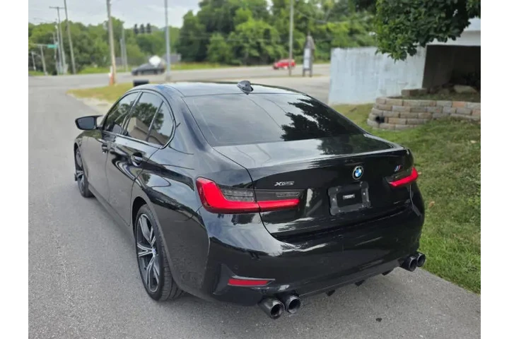 $19999 : 2019 BMW 3 Series 330i xDrive image 4