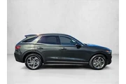$33991 : Genesis GV70 2025 AWD 2.5T S thumbnail
