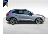 $20455 : Ford Escape 2022 SEL 4dr SUV thumbnail