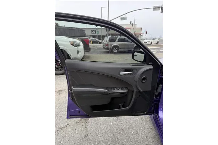 $28898 : Dodge Charger 2023 GT 4dr Se image 8