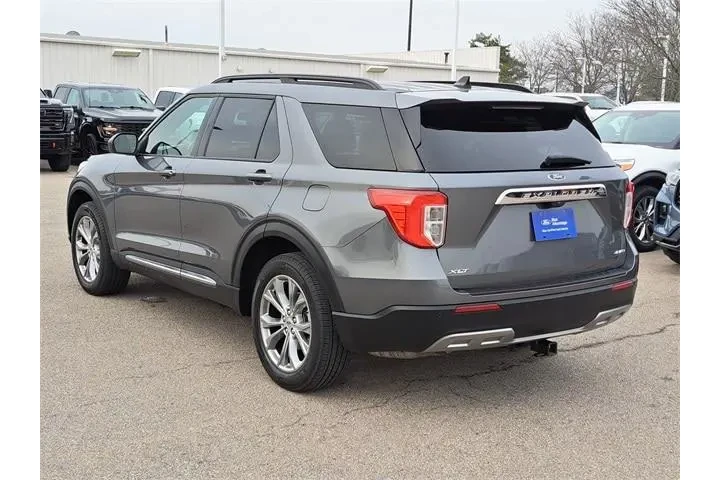 $28800 : Ford Explorer 2022 AWD XLT 4 image 3