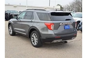 $28800 : Ford Explorer 2022 AWD XLT 4 thumbnail