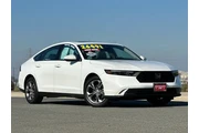 $26491 : Honda Accord 2024 EX 4dr Sed thumbnail