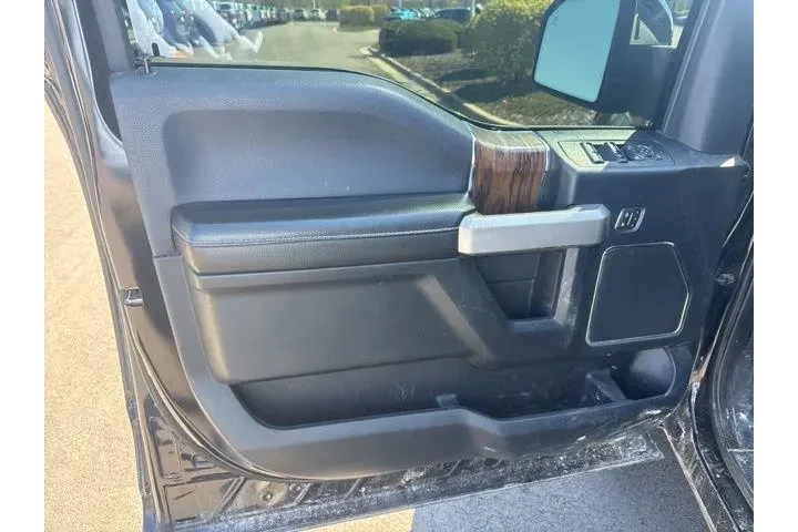 $28000 : Ford F-150 2019 4x4 Lariat 4 image 7