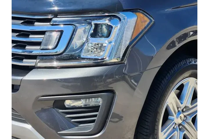 $28240 : Ford Expedition 2020 4x2 XLT image 9