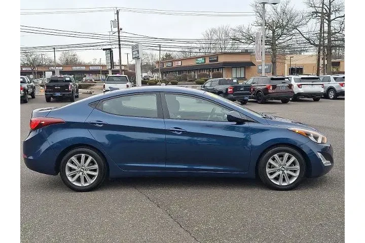 $10249 : Hyundai ELANTRA 2016 SE 4dr image 7