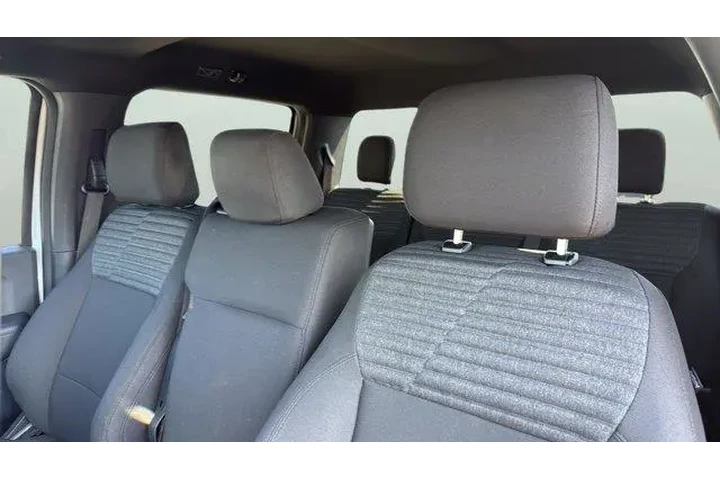 $26058 : Ford F-150 2022 4x2 XL 4dr S image 6