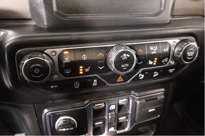 $25937 : Jeep Wrangler Unlimited 2021 image 7