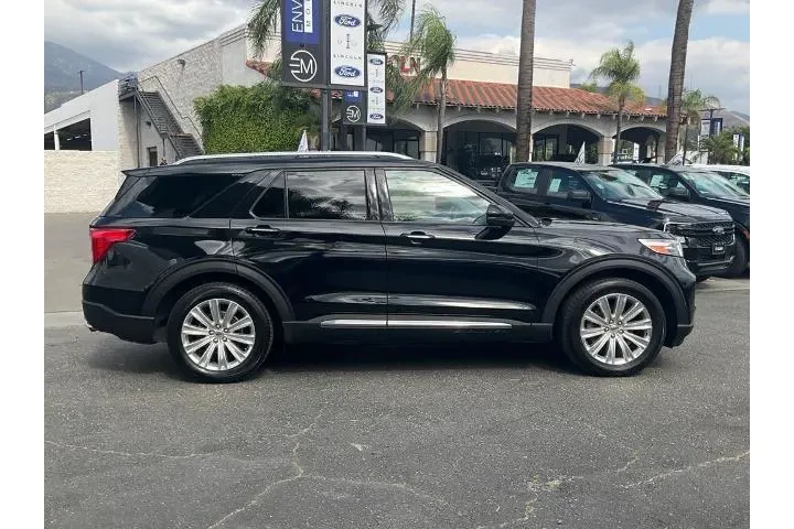 $13888 : Ford Explorer 2020 Limited 4 image 9