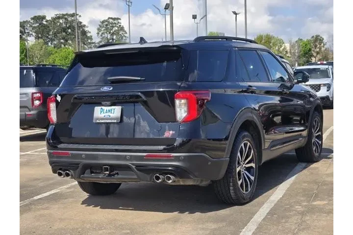 $26732 : Ford Explorer 2021 AWD ST 4d image 7