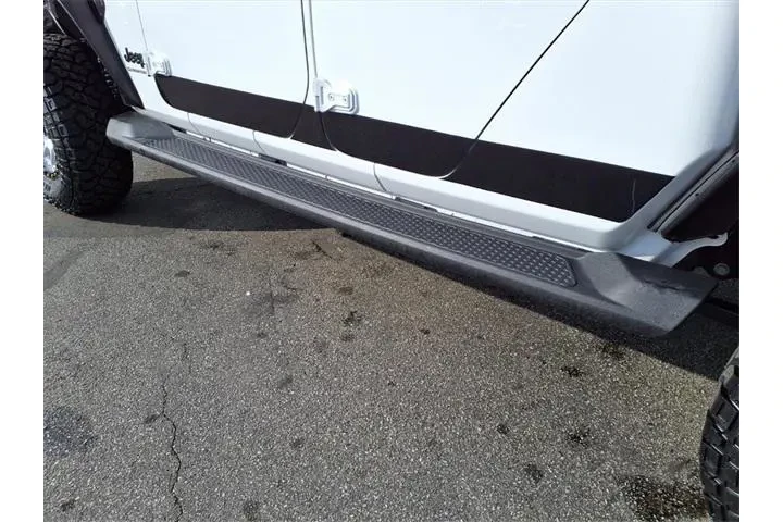 $35978 : Jeep Gladiator 2023 4x4 High image 9