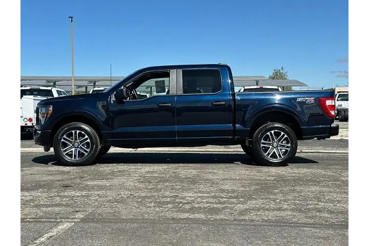 $37990 : Ford F-150 2023 4x4 XL 4dr S image 6