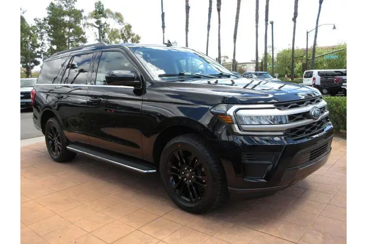 $39520 : Ford Expedition 2022 4x2 XLT image 6