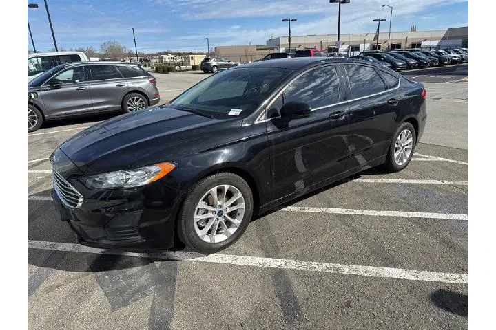 $14950 : Ford Fusion 2020 SE 4dr Seda image 1