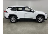 $21998 : Toyota RAV4 2020 XLE 4dr SUV thumbnail