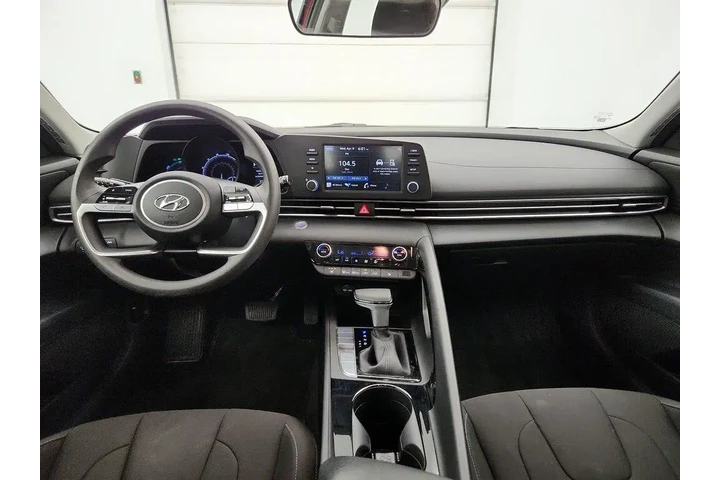 $22998 : Hyundai ELANTRA Hybrid 2023 image 9