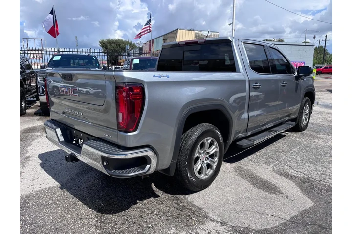 2023 GMC Sierra 1500 4WD Crew image 6