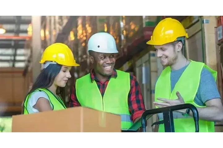 ¡MUCHOS TRABAJOS EN RIVERSIDE! image 1