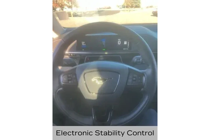 $35160 : Ford Mustang Mach-E 2024 AWD image 7