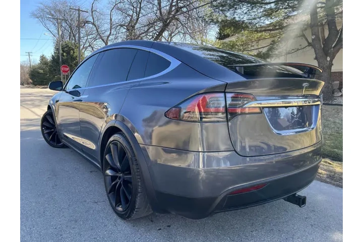 $22997 : 2019 Model X 75D image 5