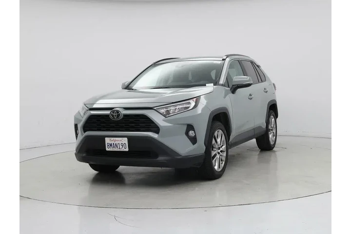 $26998 : Toyota RAV4 2019 XLE Premium image 4