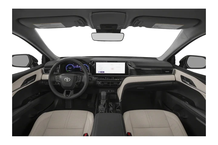 2025 Camry XLE image 7