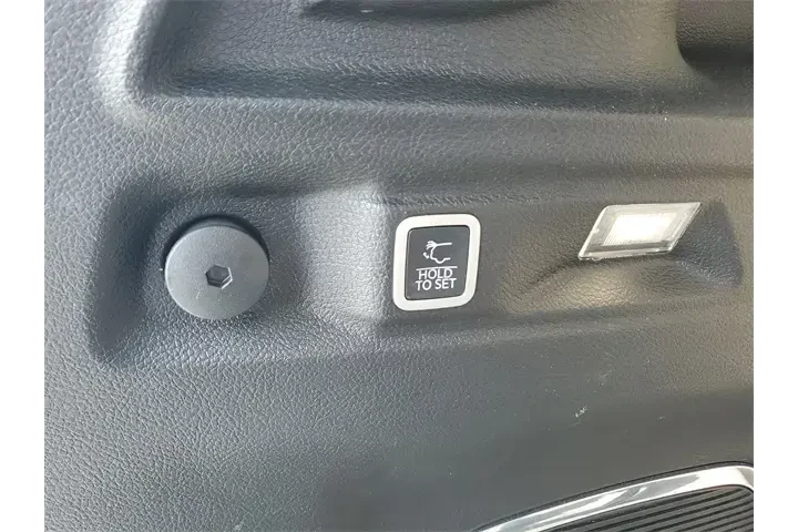 $22990 : Jeep Grand Cherokee L 2021 4 image 9