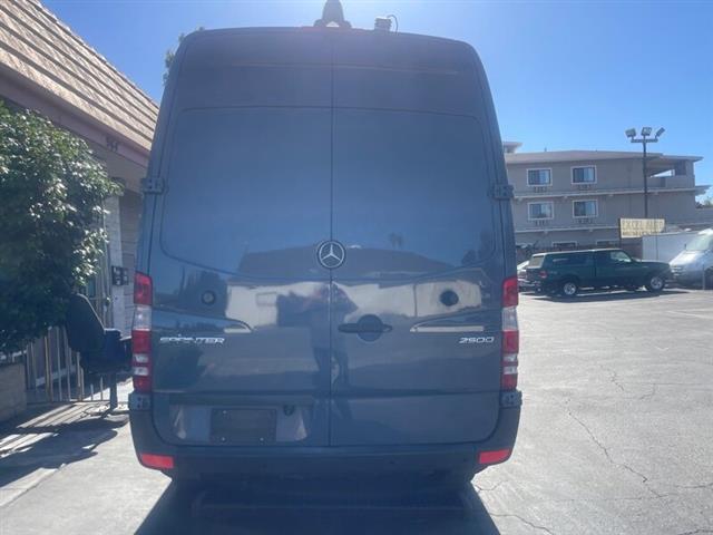 $25950 : 2018 Sprinter 2500 Cargo van image 8