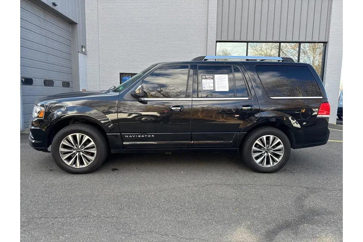 $14695 : Lincoln Navigator 2015 4x4 4 image 9
