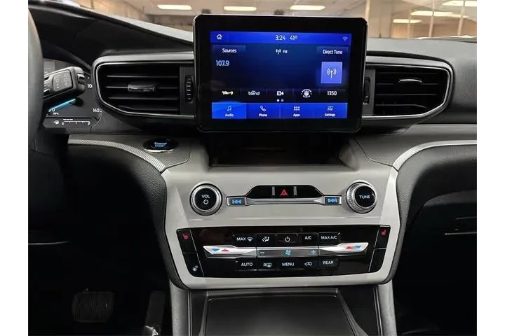 $27112 : Ford Explorer 2023 AWD XLT 4 image 8