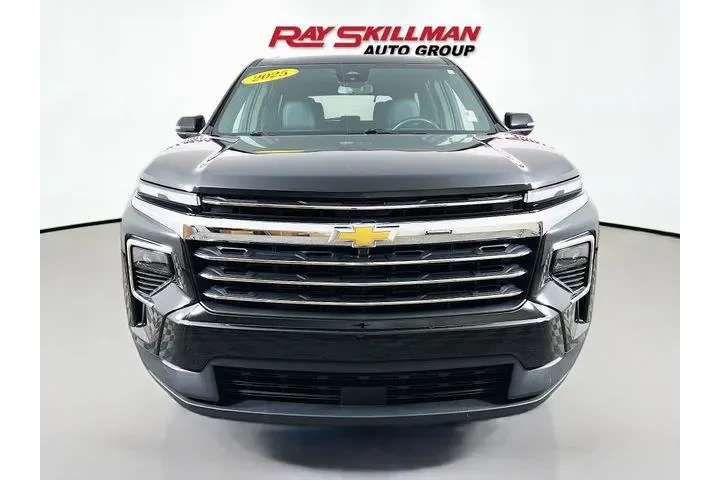 $39975 : Chevrolet Traverse 2025 4X4 image 2