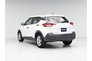 $15998 : Nissan Kicks 2020 S 4dr Cros thumbnail