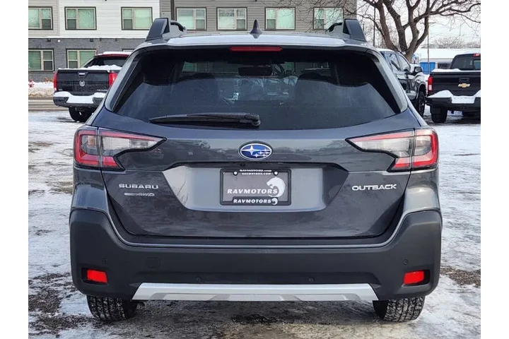 $21495 : 2024 Outback Limited image 10