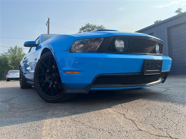 $15488 : 2011 Mustang GT Premium, UNIQ image 1