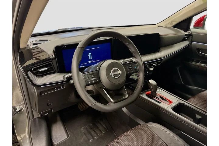 $23981 : Nissan Kicks 2025 SR 4dr Cro image 9