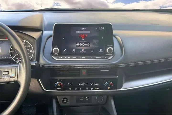 $23991 : Nissan Rogue 2024 SV 4dr Cro image 9