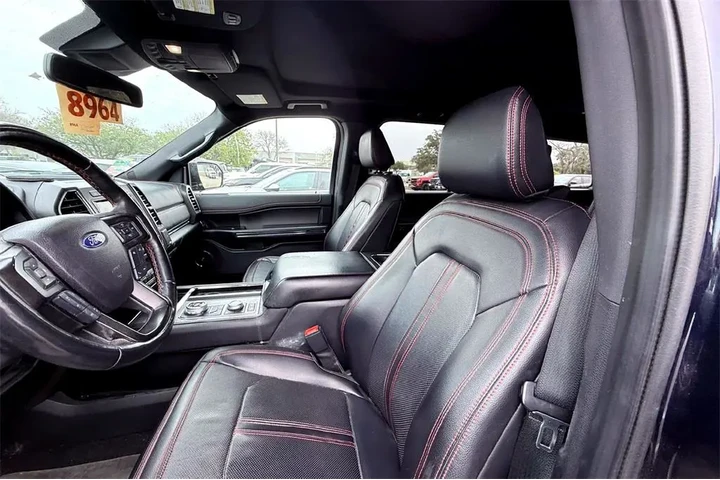 $37341 : Ford Expedition 2021 4x4 Lim image 9