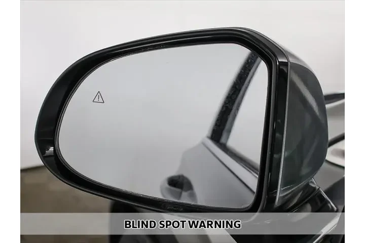 $20899 : Hyundai SANTA FE 2022 AWD SE image 4