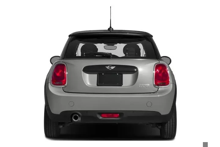 $4000 : MINI Hardtop 2 Door 2017 Coo image 5