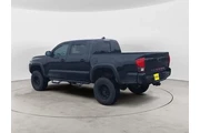 $31561 : Toyota Tacoma 2019 4x4 TRD P thumbnail