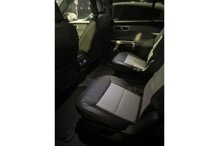 $30498 : Ford Explorer 2022 AWD XLT 4 image 6