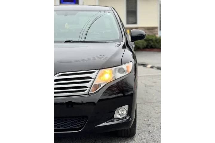 2011 Venza FWD V6 image 10