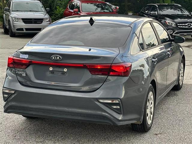 $13990 : 2020 KIA FORTE image 7